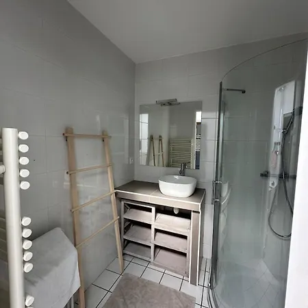 3etoiles Family Close To Center, And Train Station *